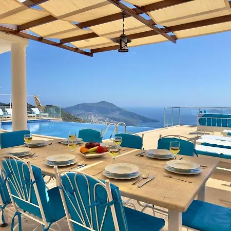 Lovely In Kalkan With A Big Swimming Pool קס